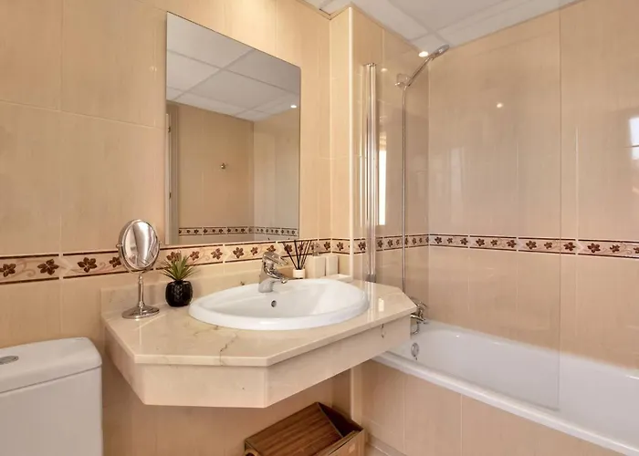 Сasa de vacaciones Townhouse With Ocean Views, Bbq, Elevator, Padel And Pool - Costa Galera Park 25 Estepona