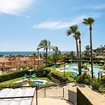 Townhouse With Ocean Views, Bbq, Elevator, Padel And Pool - Costa Galera Park 25 Hébergement de vacances Estepona