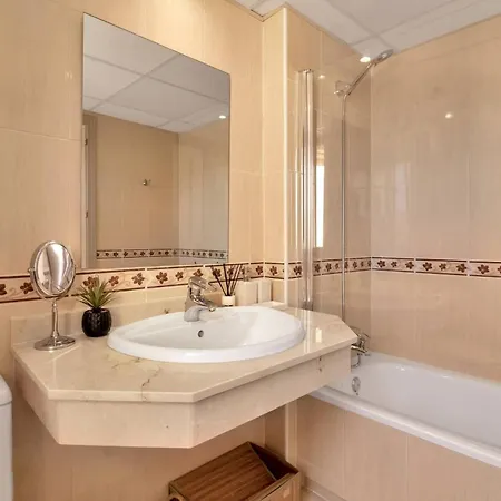 Feriehus Townhouse With Ocean Views, Bbq, Elevator, Padel And Pool - Costa Galera Park 25 Estepona