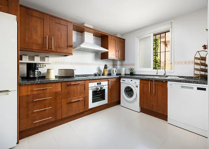 Townhouse With Ocean Views, Bbq, Elevator, Padel And Pool - Costa Galera Park 25 Semesterbostad Estepona