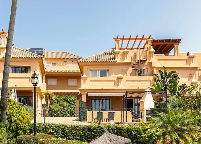 Townhouse With Ocean Views, Bbq, Elevator, Padel And Pool - Costa Galera Park 25 度假居 埃斯特波纳