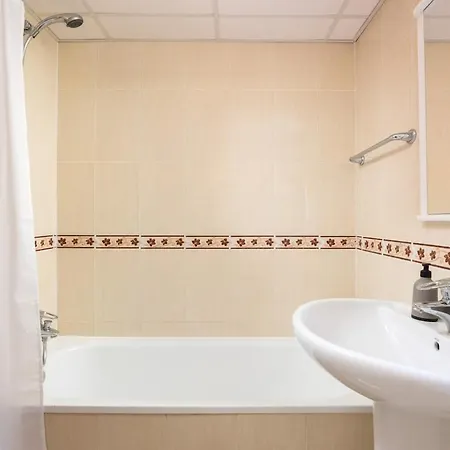 Townhouse With Ocean Views, Bbq, Elevator, Padel And Pool - Costa Galera Park 25 度假居 埃斯特波纳